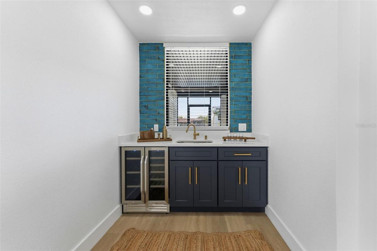 Wet bar off Family room