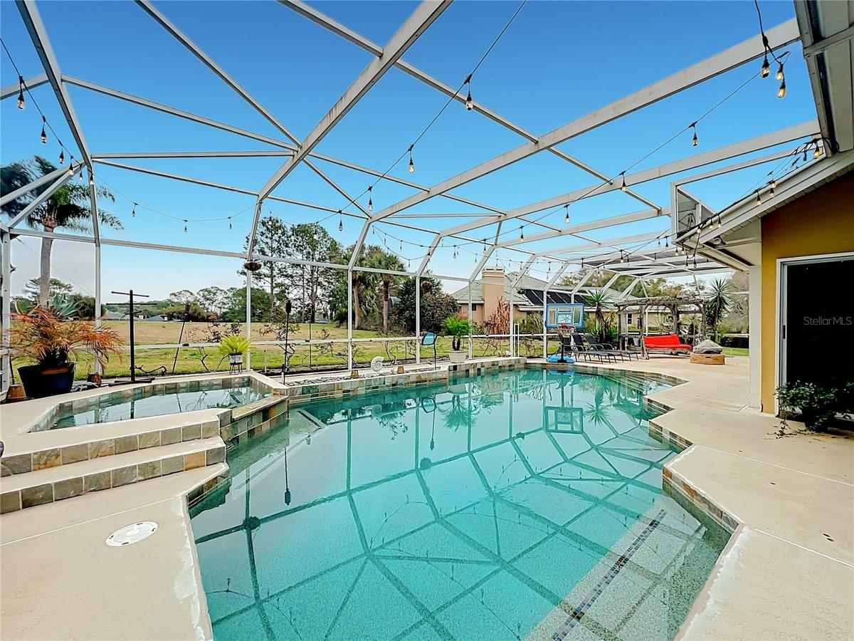 POOL AND SPA 1