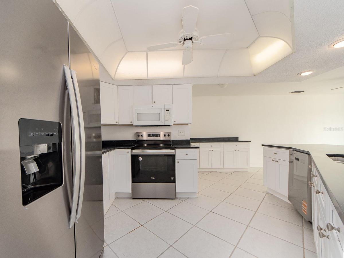 Brand new kitchen with all new appliances.