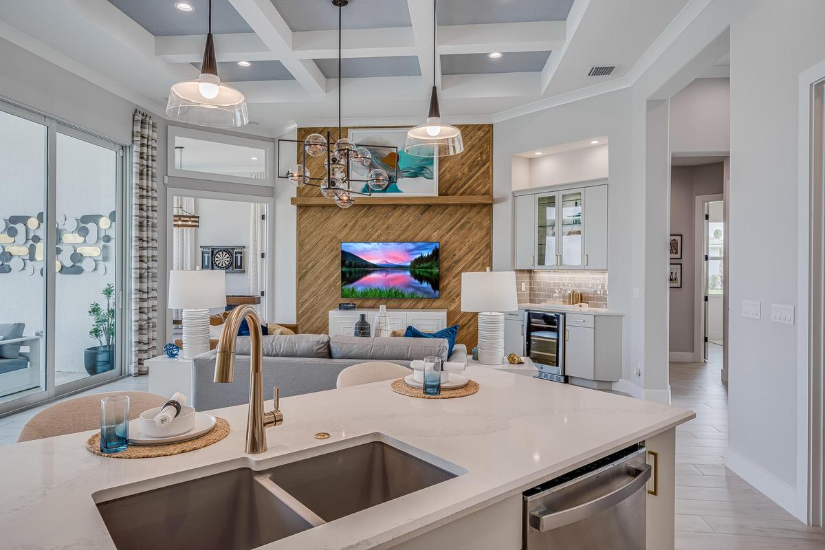 Great Room 13952 Belterra Dr