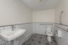Bathroon - Unit 3