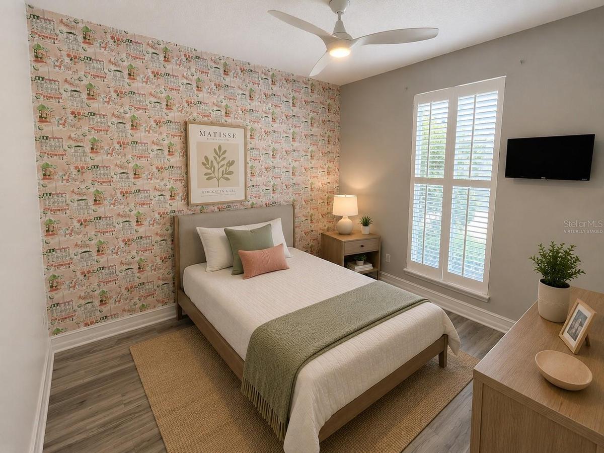 first floor bedroom (Virtually staged)