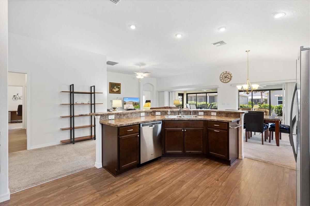 Large Open Floorplan Kitchen
