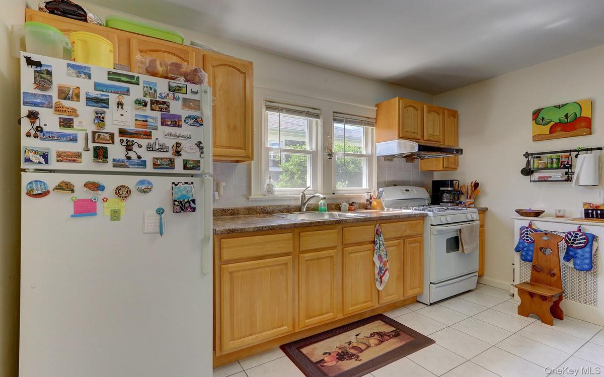 Spacious Kitchen