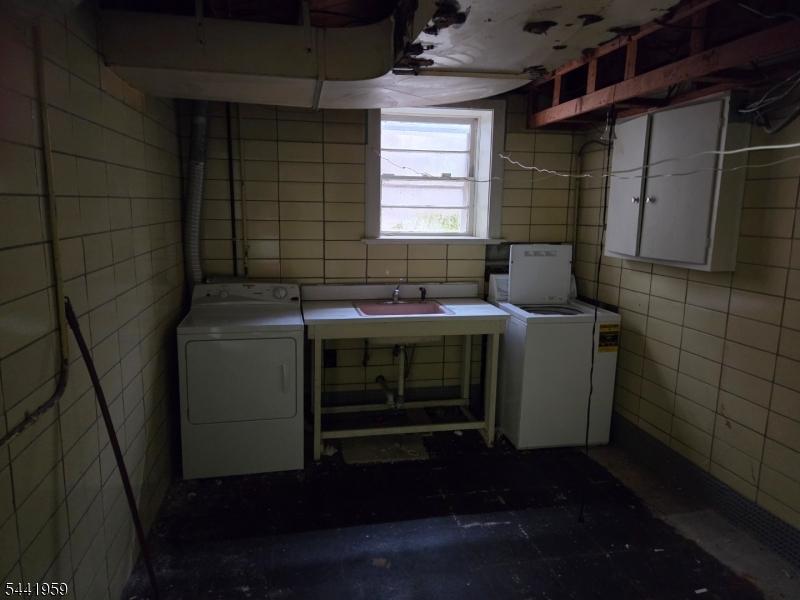 Laundry Room In Basement