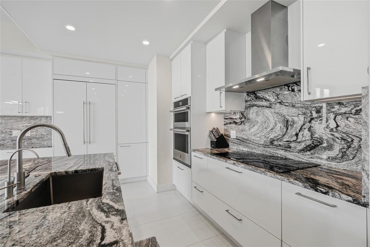 Granite countertops in kitchen