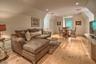 Apt living rm