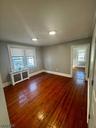 LR 2ND FLOOR