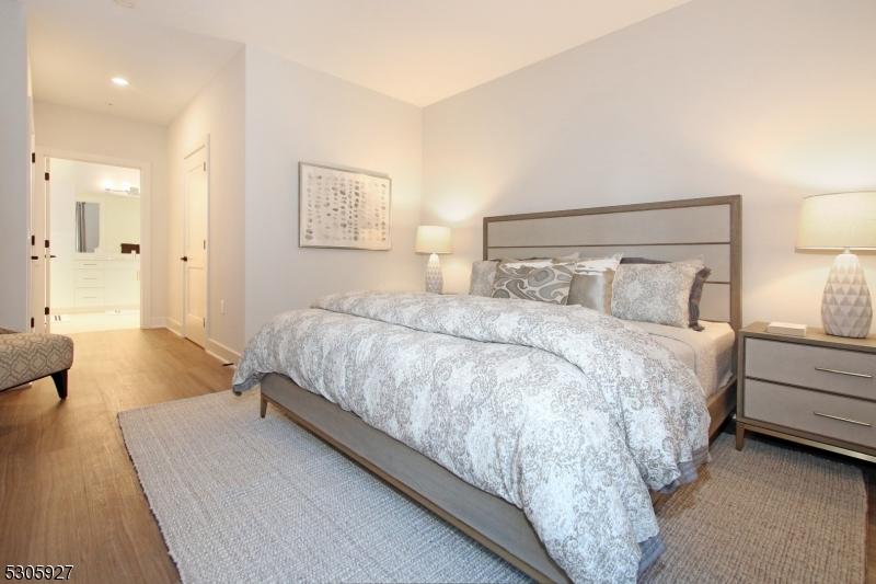 Spacious Primary