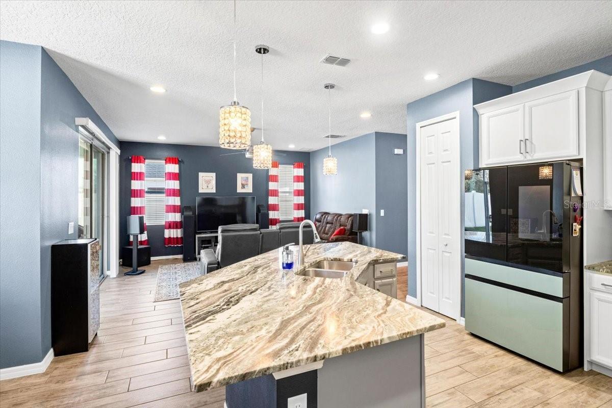 Kitchen / living room
