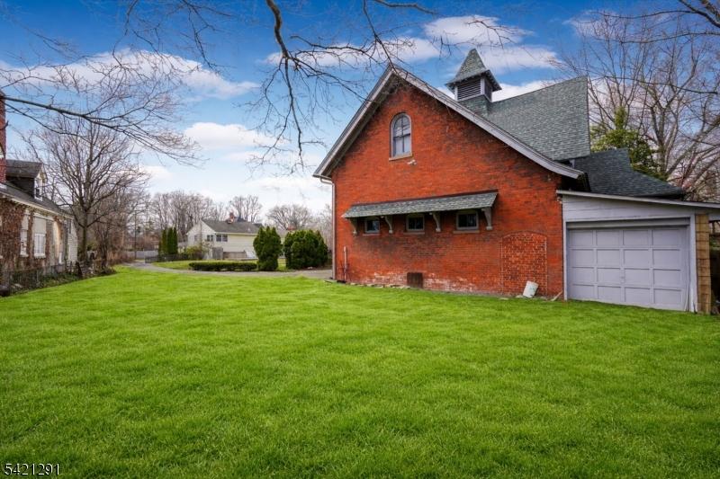Carriage House