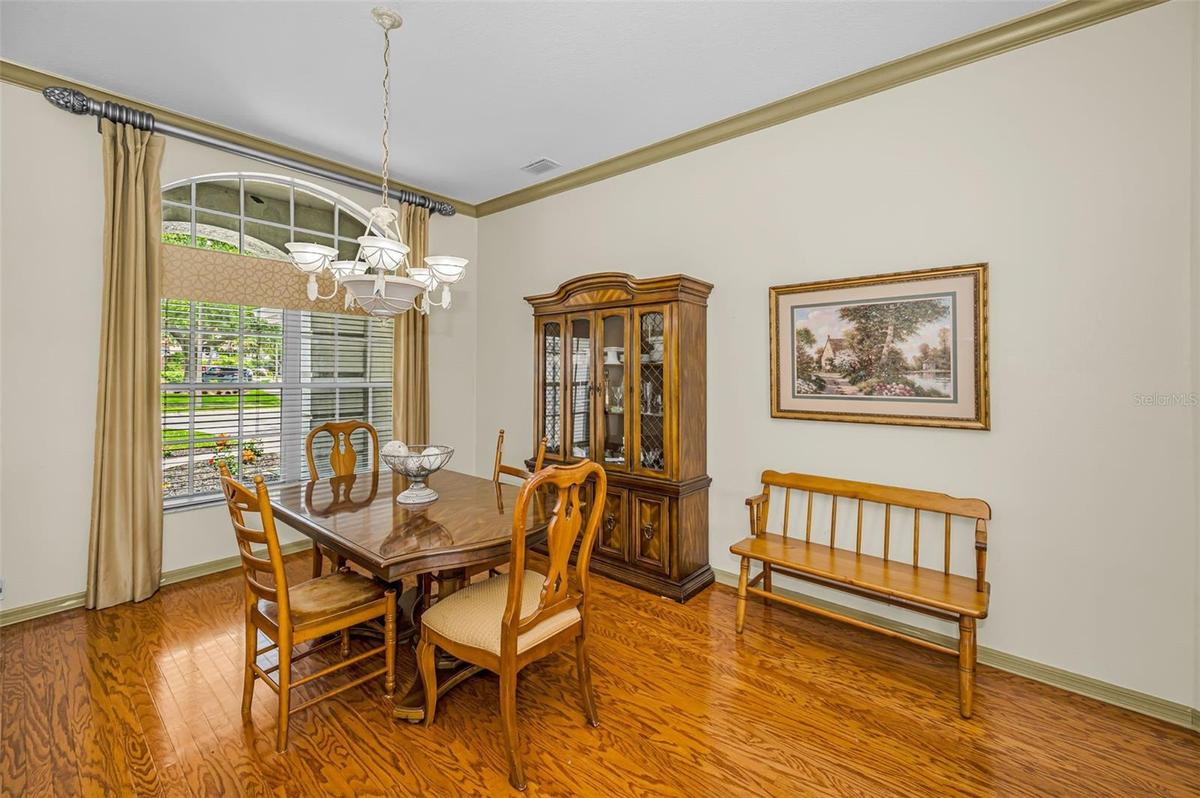 Formal dining room