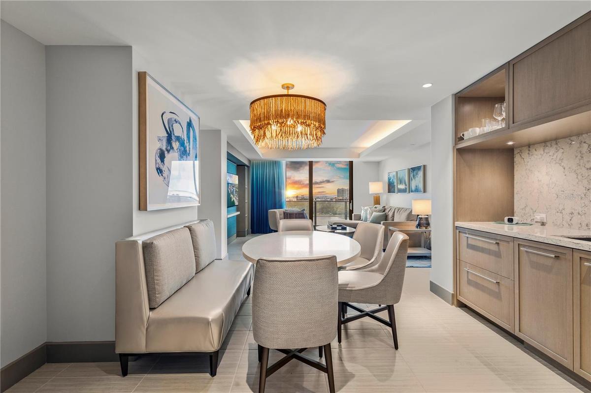 Kitchen/Dining Room