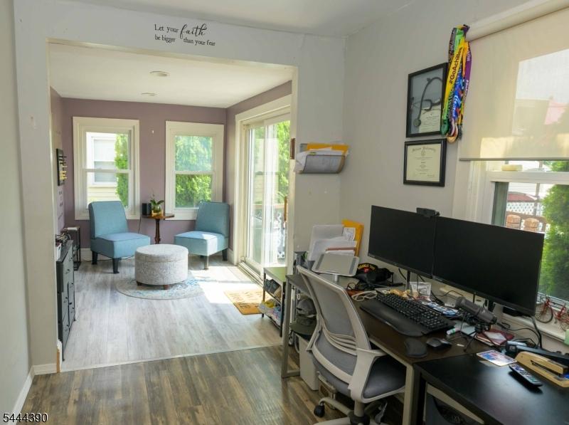 Den And Office