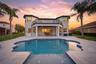 Evenings pool ambiance