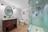 Beautiful Full Bath