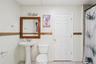 Guess house Bathroom