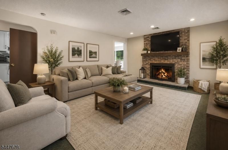Living Room with fireplace