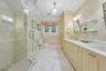 Beautiful Full Bath