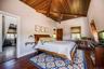 3rd Floor Queen Suite