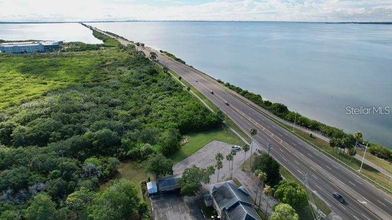 Off Of Bayshore in Clearwater