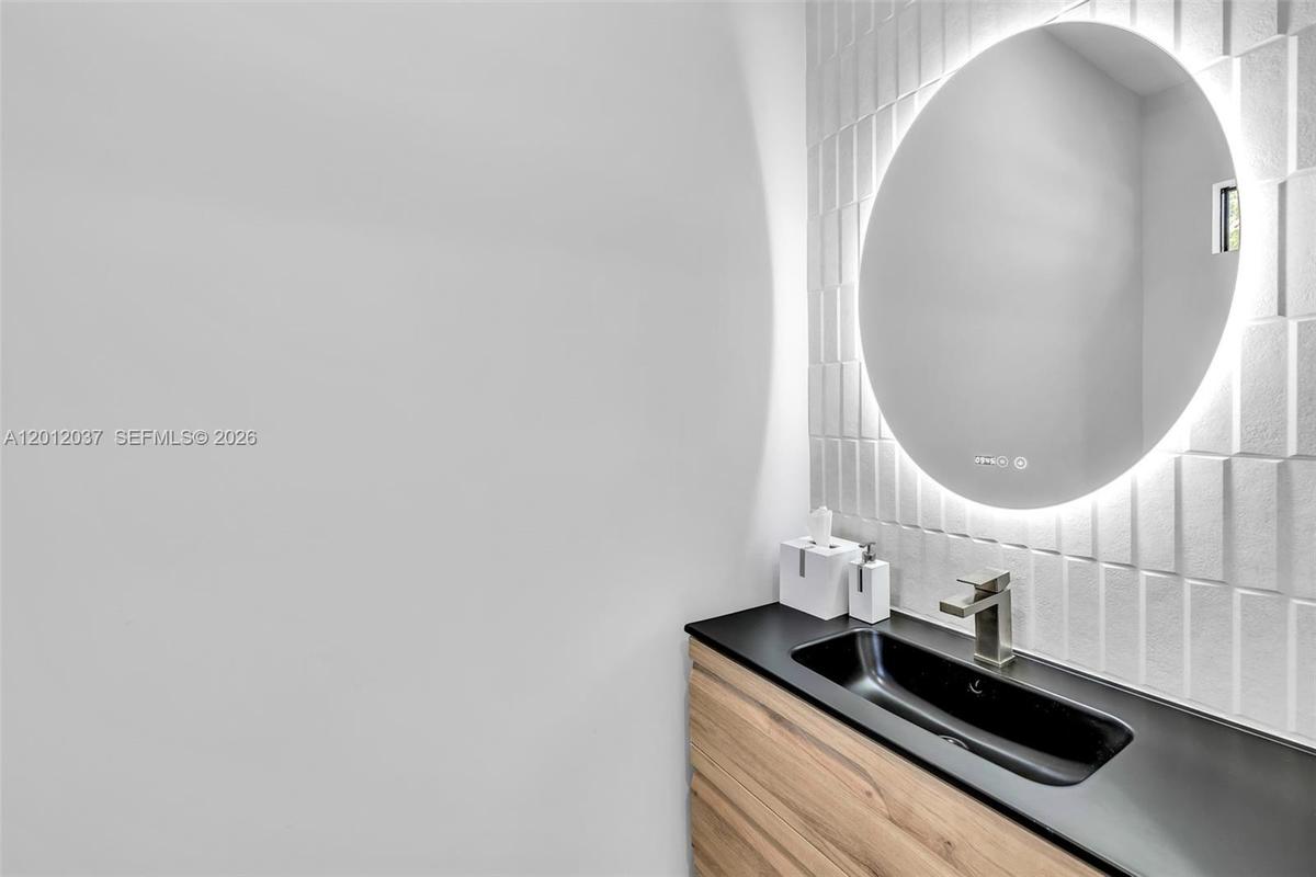 Guest bathroom