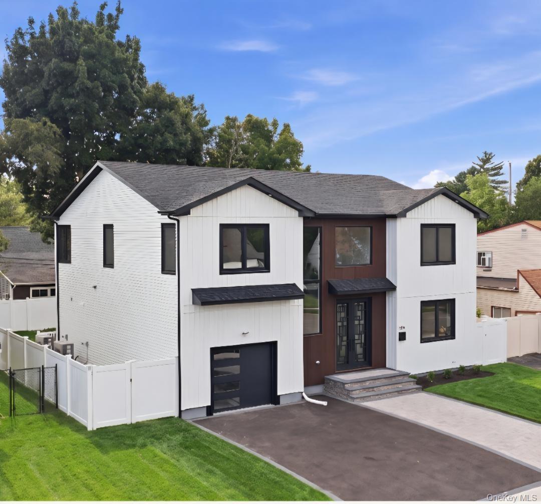 5 BEDROOM  5.5 BATH SALISBURY STUNNER!