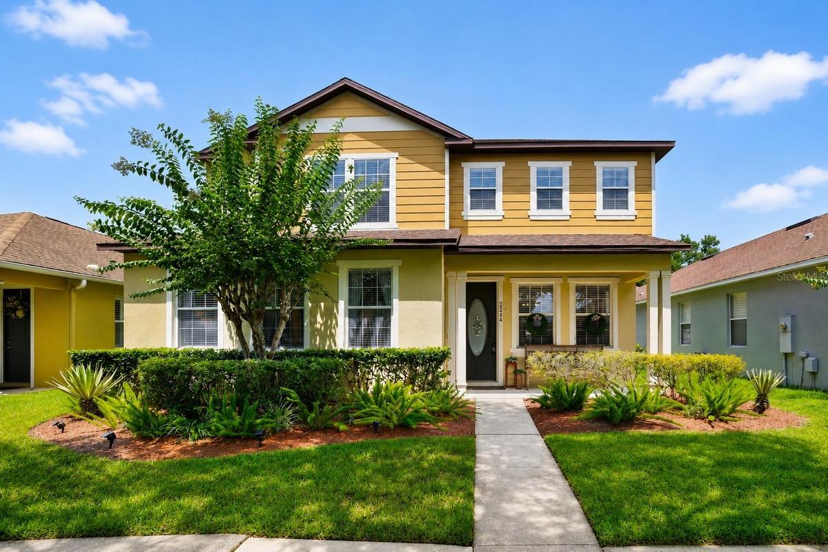 More space, more flexibility, and more of the lifestyle you love – welcome to this beautifully maintained 4-bedroom, 2.5-bath home with a huge BONUS/L