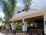 Enjoy easy dining with friends and family and make new friends at the Palm Bar
