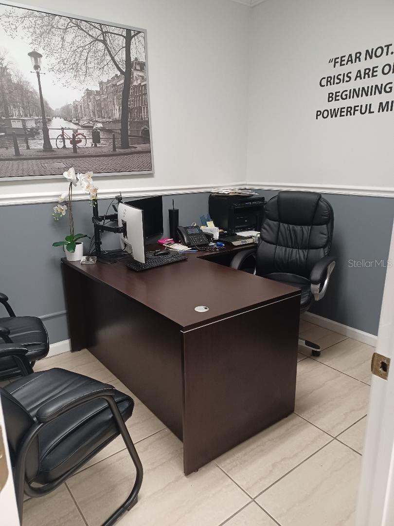 Private office 2 of 4