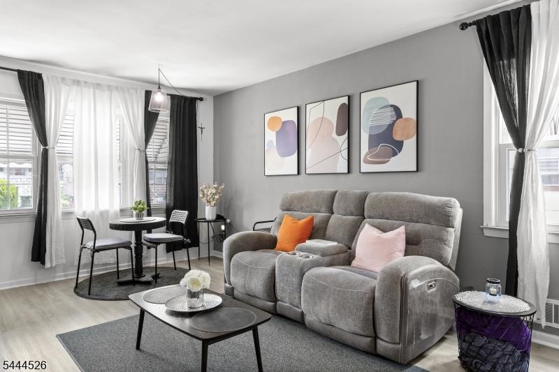 Living Room 4