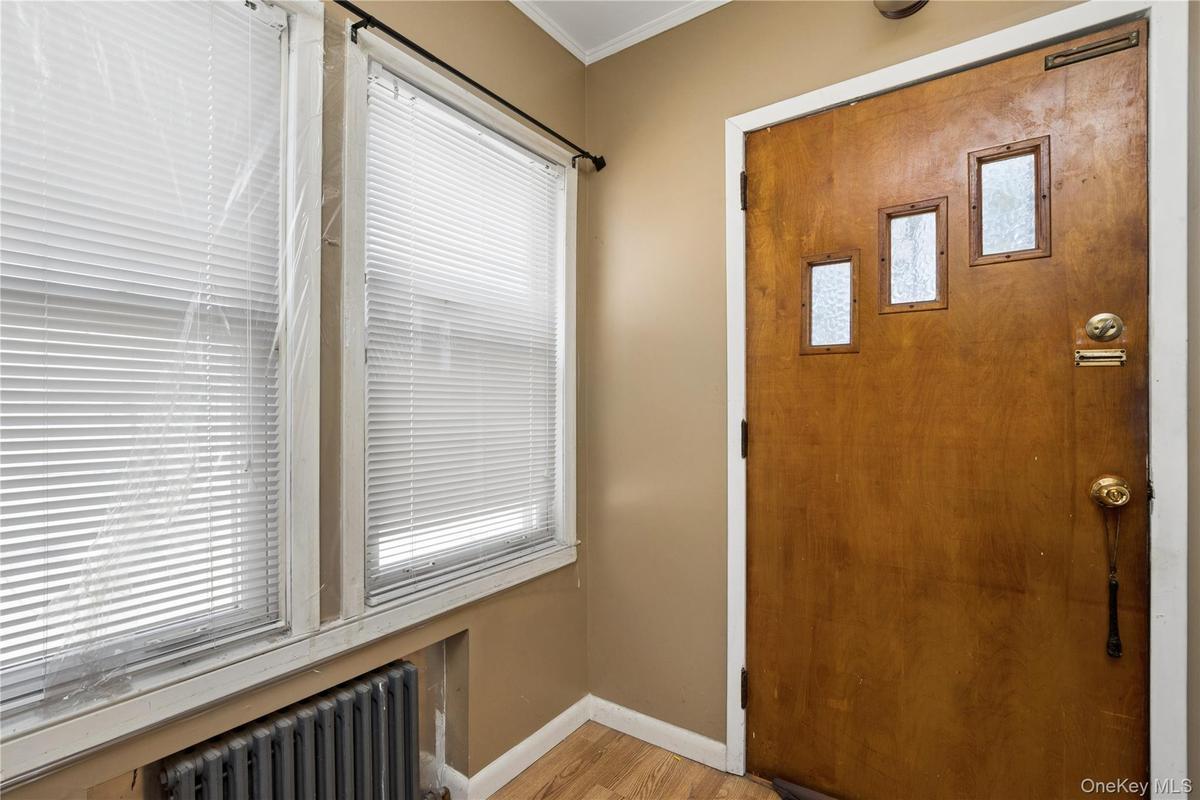 Entryway approx 4x4