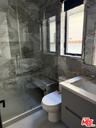 Full Bathroom 1