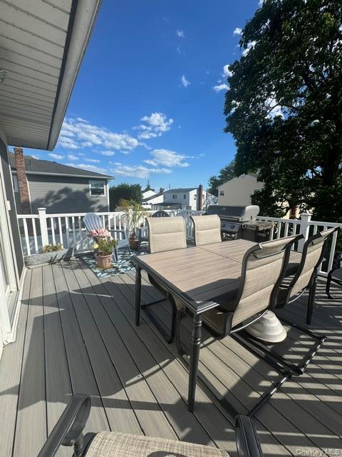 Upper Deck