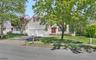 Colonial in Great Neighborhood