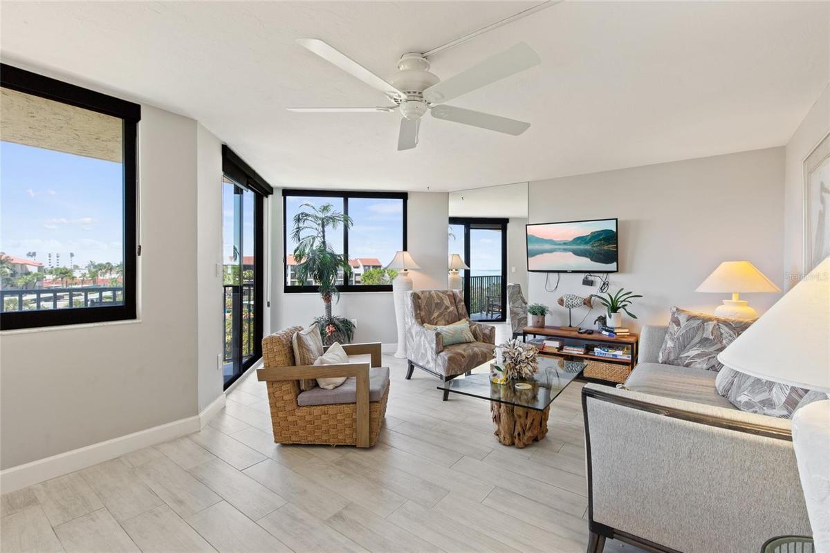 SPACIOUS LIVING AREAS