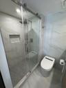 1 Bathroom