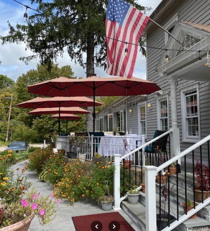 Photo of the restaurant while it was open