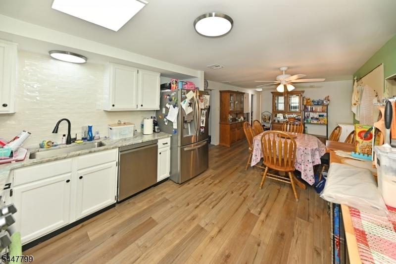 Lg Kitchen/Updated Appliances