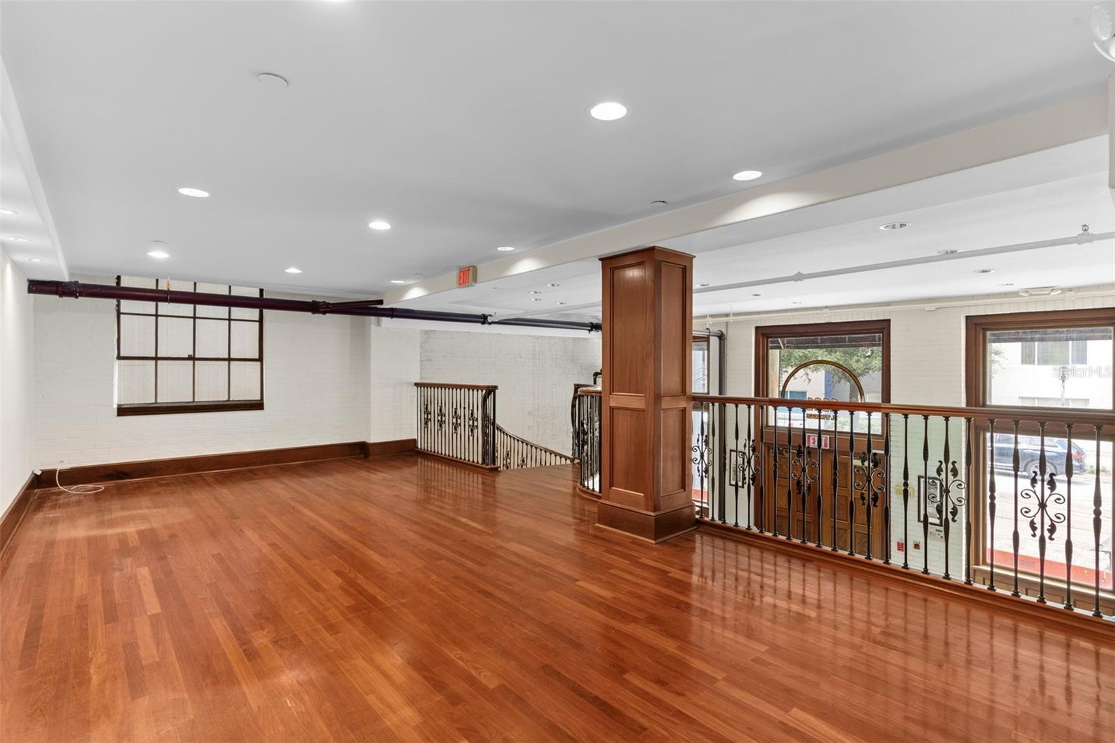 Private Loft for reception, waiting area or retail