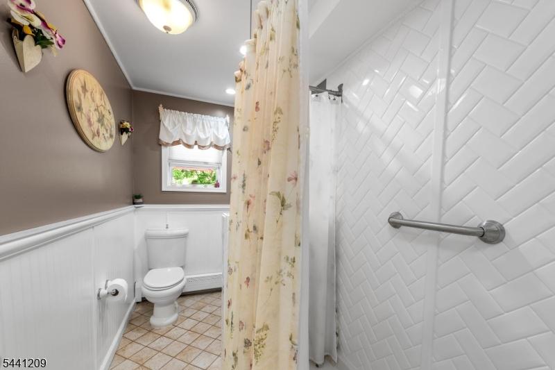 1st Floor Bath w/ Large Shower