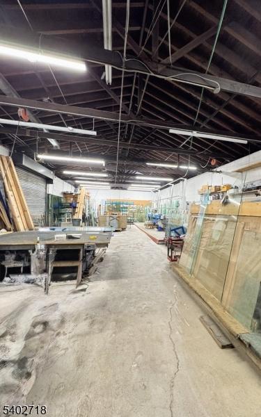 Shop 2 Interior