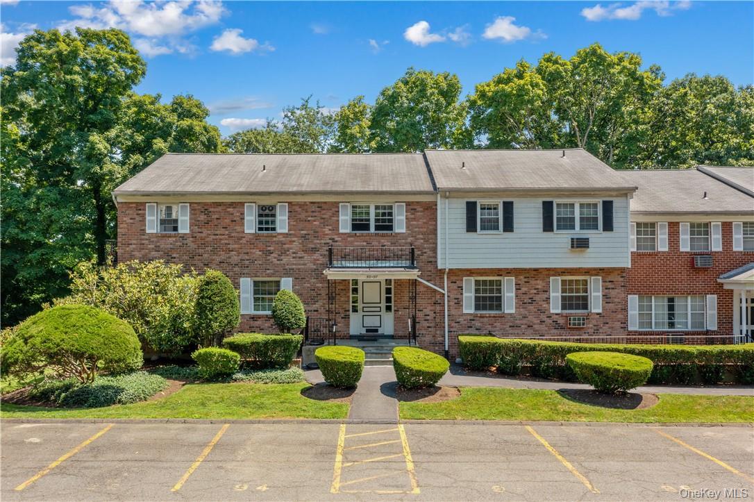 Welcome to 315 Woodland Hills Road in White Plains.