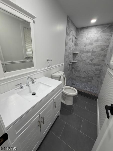 Main Bath