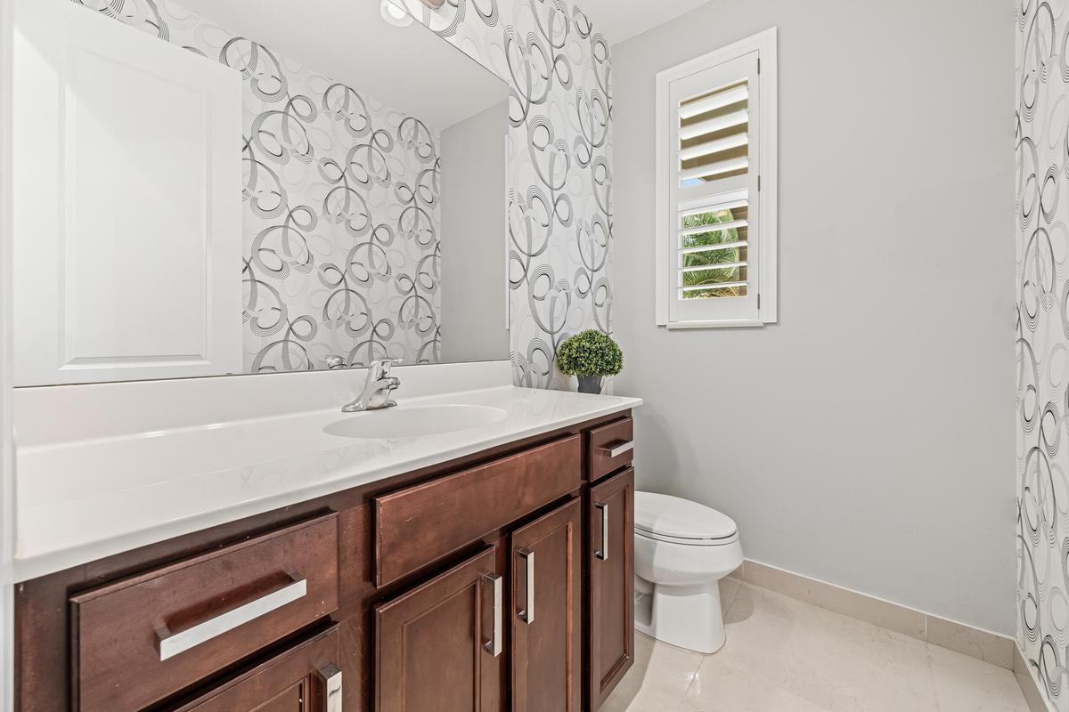 Guest Half Bath
