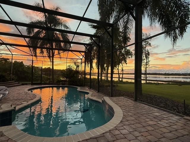 Sunsets over Lake Ola from the pool deck