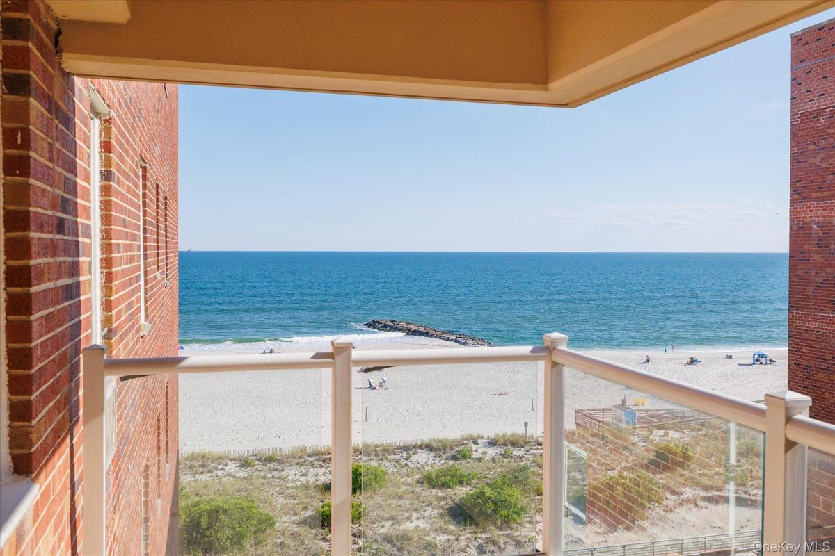 Welcome to this oceanfront beauty!