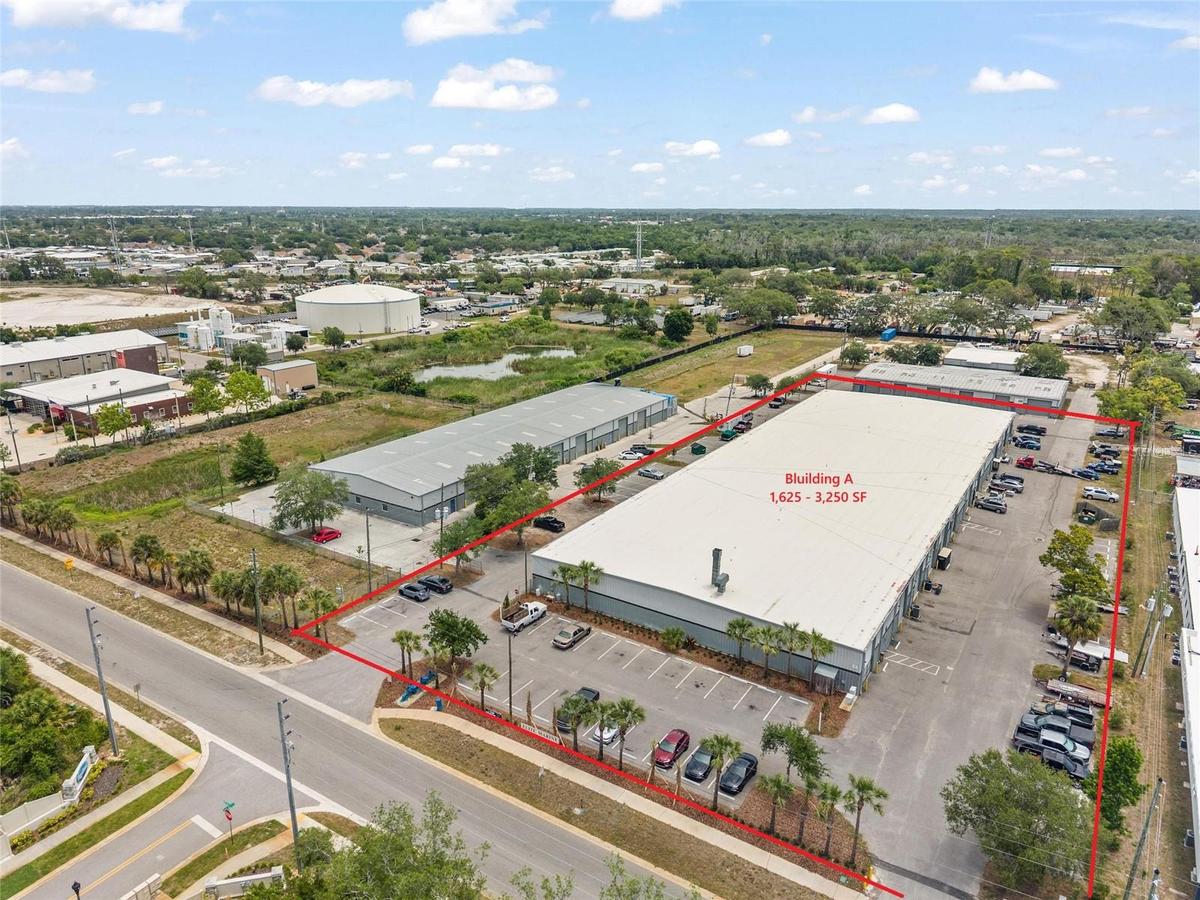 Building A - Multiple Spaces 1,625 to 3,250 SF