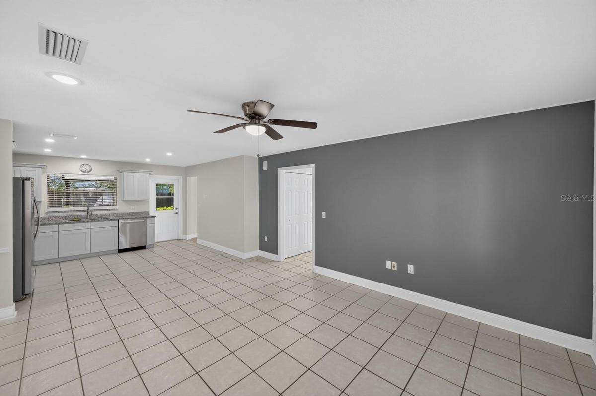 LIVING ROOM TO KITCHEN