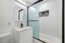 Upstairs Full Bathroom